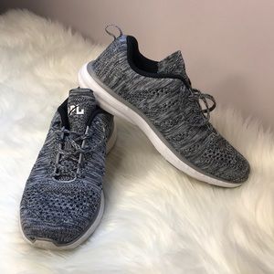 APL Sneakers 8.5B Blue Navy Propelium TechLoom Pro